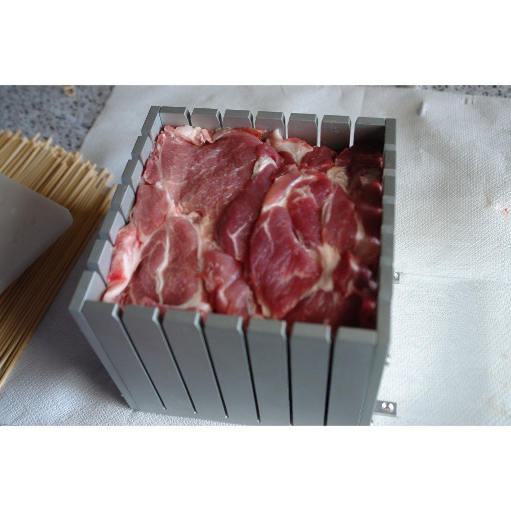 Manuāla iekārta Arrosticini pagatavošanai SP49/22
