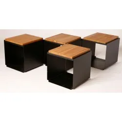 Табурет Corten  Cube с деревянной опорой OnFire