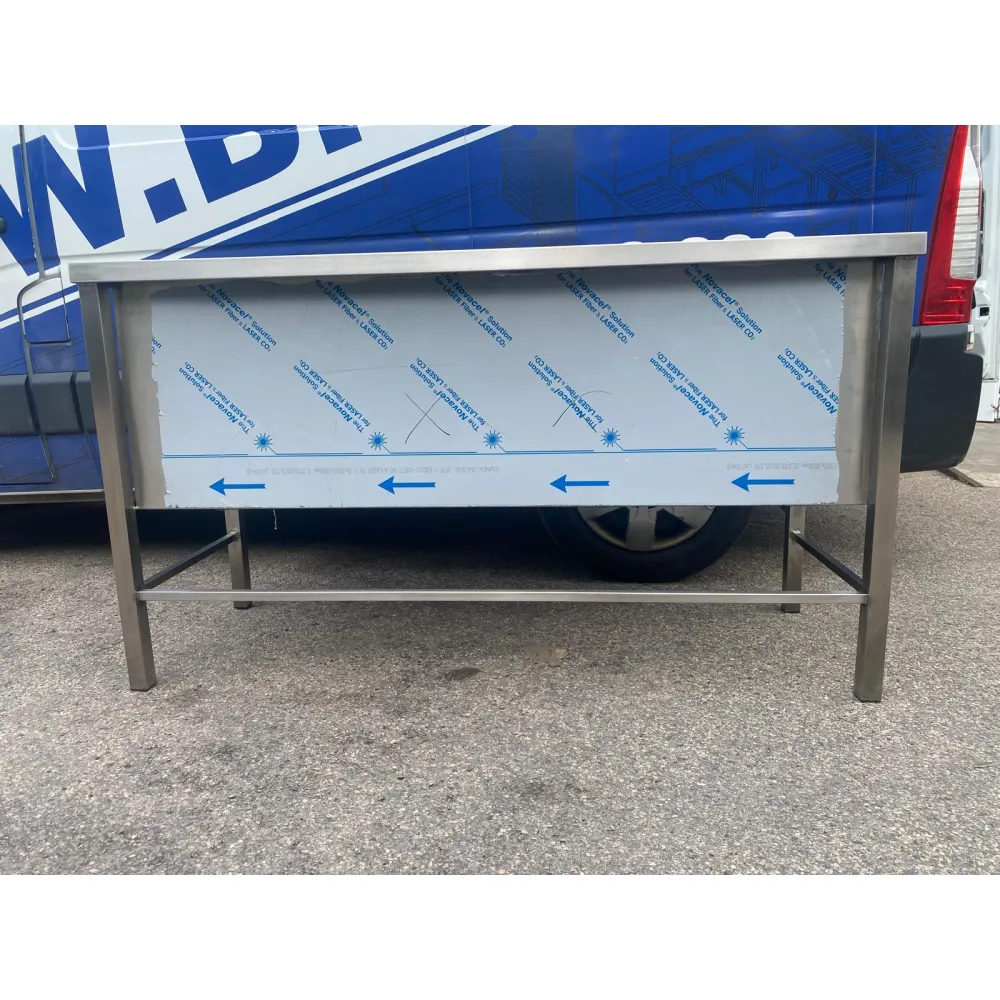 Brīvi stāvoša nerūsējošā tērauda vanna 1600 mm (PR-BHS-1600/600/900)