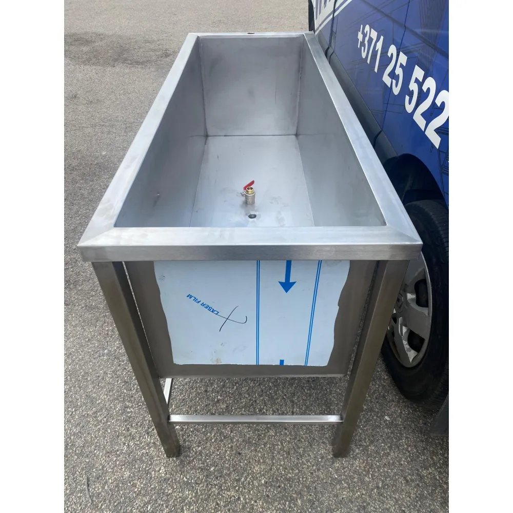 Brīvi stāvoša nerūsējošā tērauda vanna 1600 mm (PR-BHS-1600/600/900)