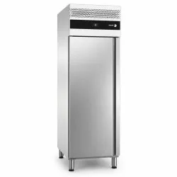 Ledusskapis konditorejas paplatēm, Off-cycle defrost 574L CUP-11B